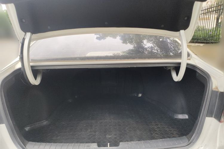 Used Kia K4 2014 1.8L Automatic DLX Trunk