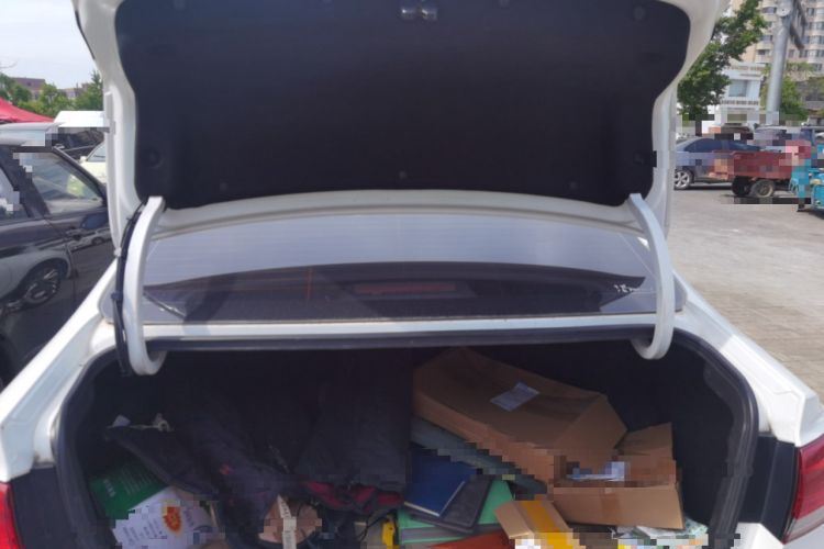 Used Kia K4 2014 1.8L Automatic GLS Trunk