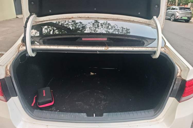 Used Kia K4 2014 1.8L Automatic DLX Trunk