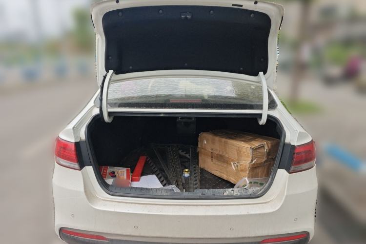 Used Kia K4 2014 1.8L Automatic DLX Trunk