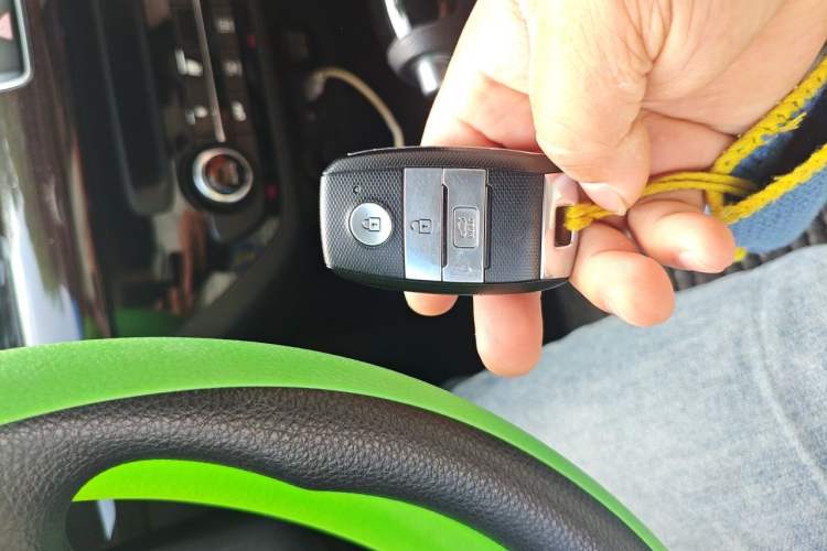 Used Kia K4 2014 1.8L Automatic GLS Vehicle Key