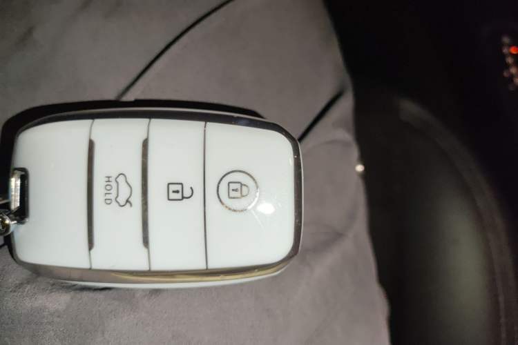 Used Kia K4 2014 1.8L Automatic GLS Vehicle Key