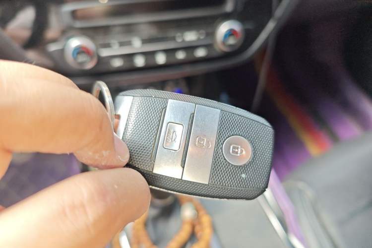 Used Kia K4 2014 1.8L Automatic GLS Vehicle Key