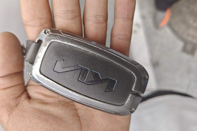Used Kia K4 2014 1.8L Automatic GLS Vehicle Key