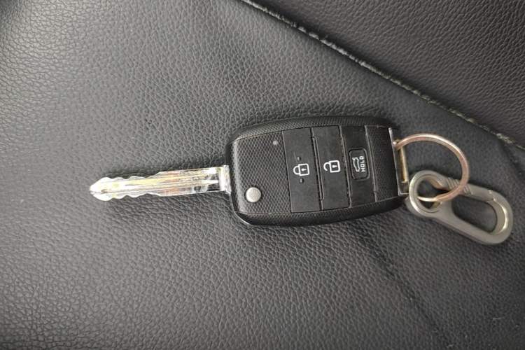 Used Kia K4 2014 1.8L Manual GL Vehicle Key