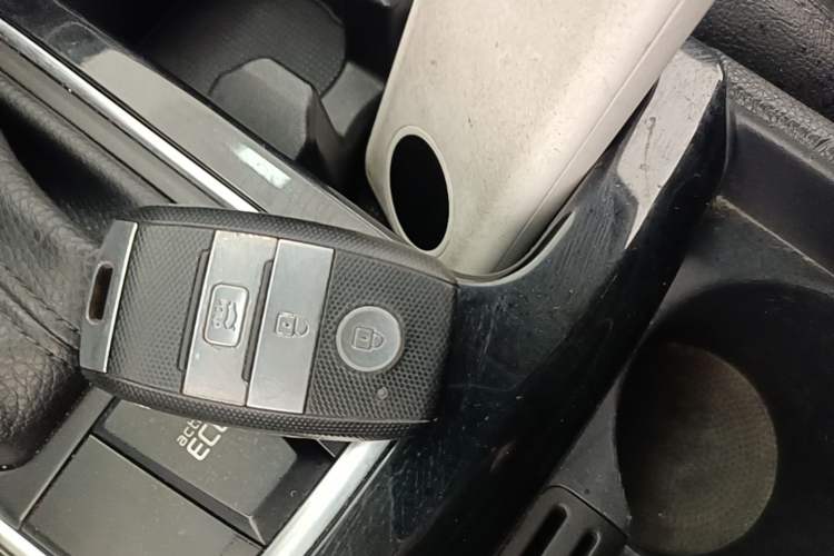 Used Kia K4 2014 1.8L Automatic GLS Vehicle Key