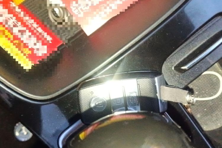 Used Kia K4 2014 1.8L Automatic LUX Vehicle Key