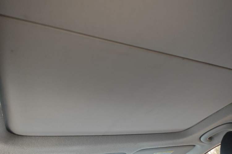 Used Kia K4 2014 1.8L Automatic GLS Headliner