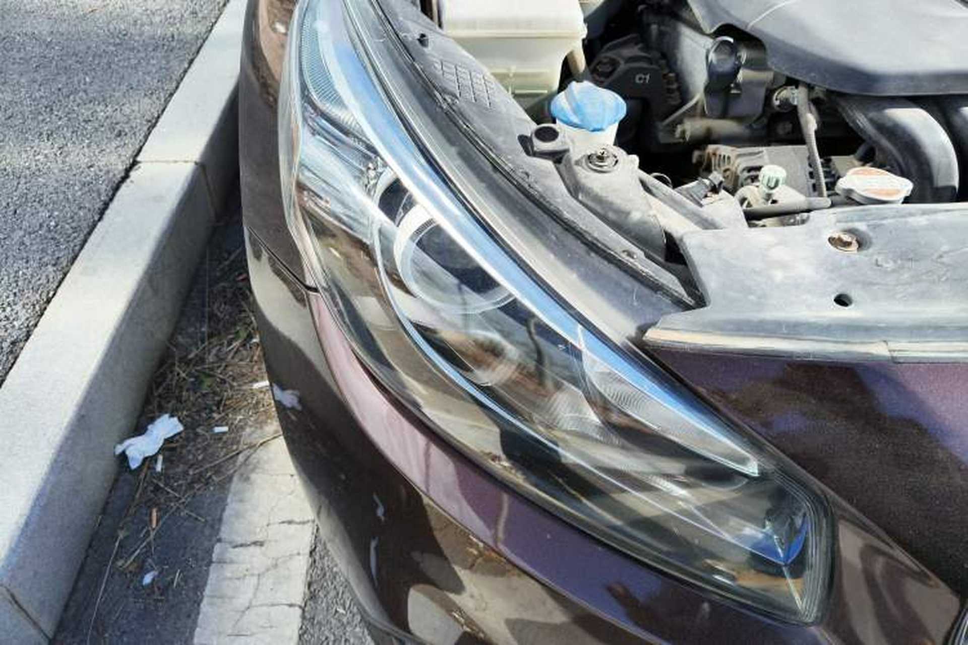 Used Kia K4 2014 1.8L Automatic GLS Right Front Headlight