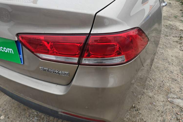 Used Kia K4 2014 1.8L Automatic GLS Right Rear Taillight