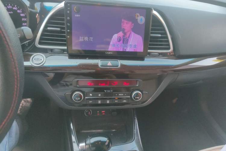 Used Kia K4 2015 1.8L Automatic GLS Special Audio And AC Panel