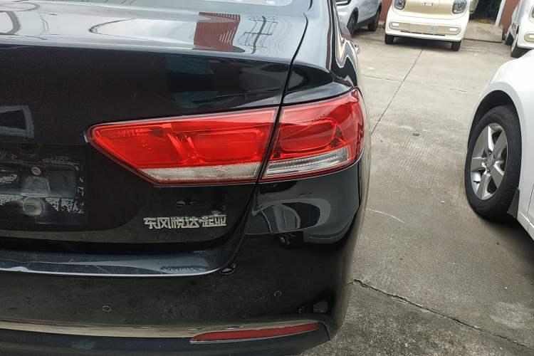 Used Kia K4 2015 1.8L Automatic GLS Special Exterior 6