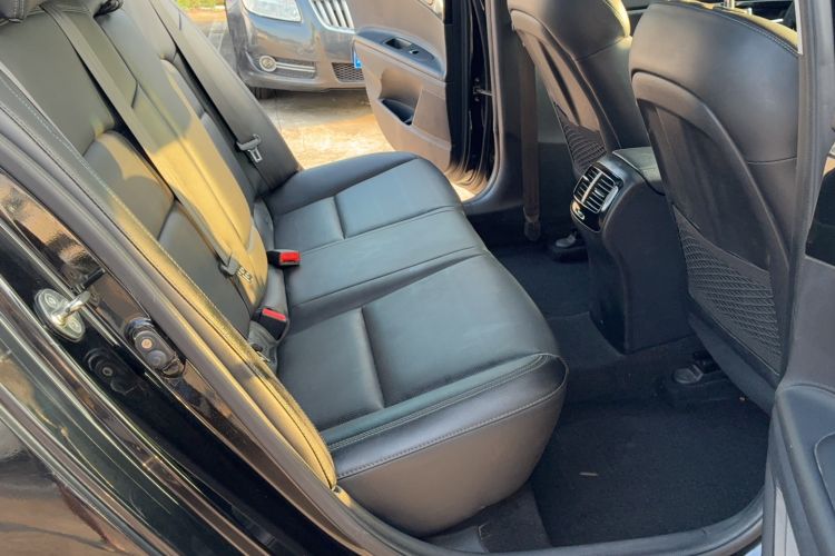 Used Kia K4 2015 1.8L Automatic GLS Special Interior 1