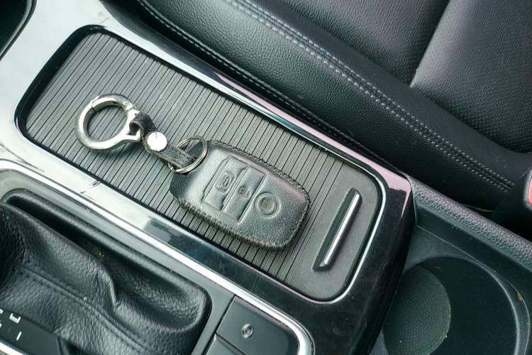 Used Kia K4 2015 1.8L Automatic GLS Special Interior 1