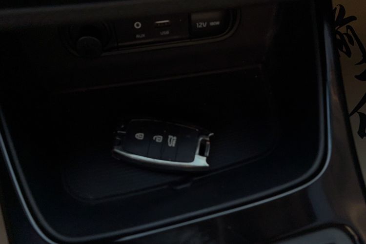 Used Kia K4 2015 1.8L Automatic GLS Special Interior 4