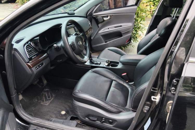 Used Kia K4 2015 1.8L Automatic GLS Special Left Front Seat