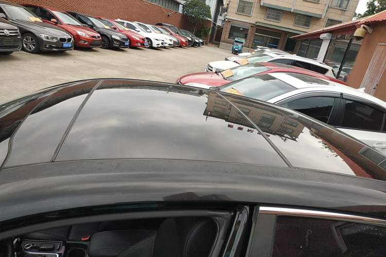 Used Kia K4 2015 1.8L Automatic GLS Special Roof