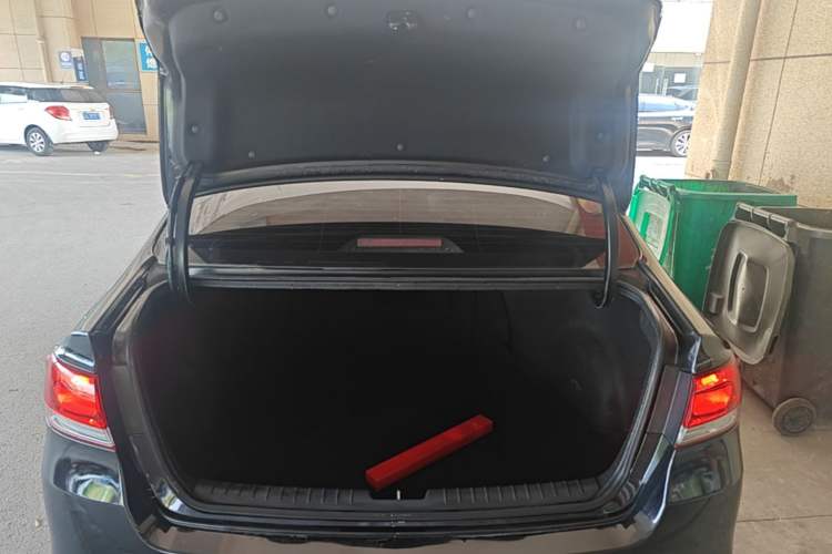 Used Kia K4 2015 1.8L Automatic GLS Special Trunk