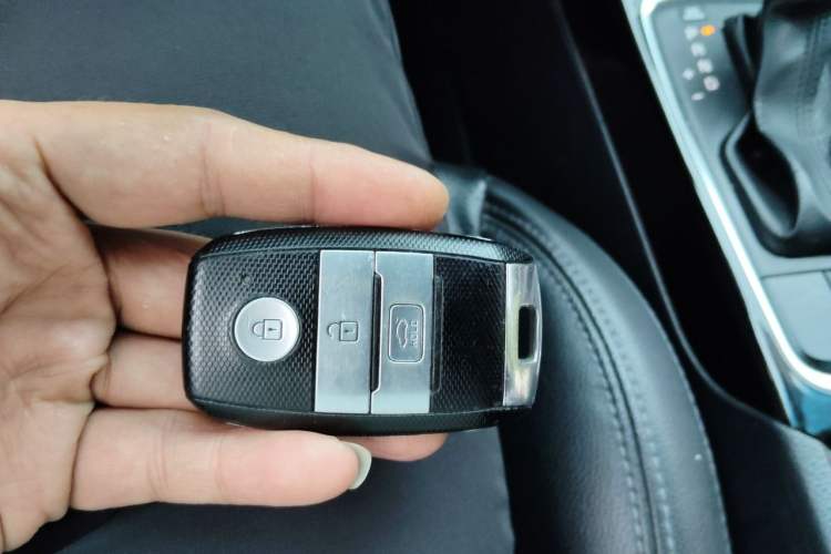 Used Kia K4 2015 1.8L Automatic GLS Special Vehicle Key