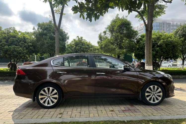 Used Kia K4 2015 1.8L Automatic GLS Special Exterior 1