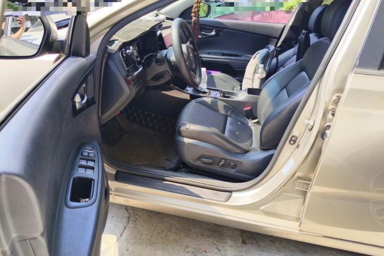 Used Kia K4 2015 1.8L Automatic GLS Special Driver Seat