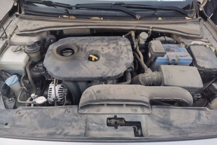 Used Kia K4 2015 1.8L Automatic GLS Special Engine Bay