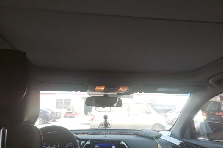 Used Kia K4 2015 1.8L Automatic GLS Special Headliner
