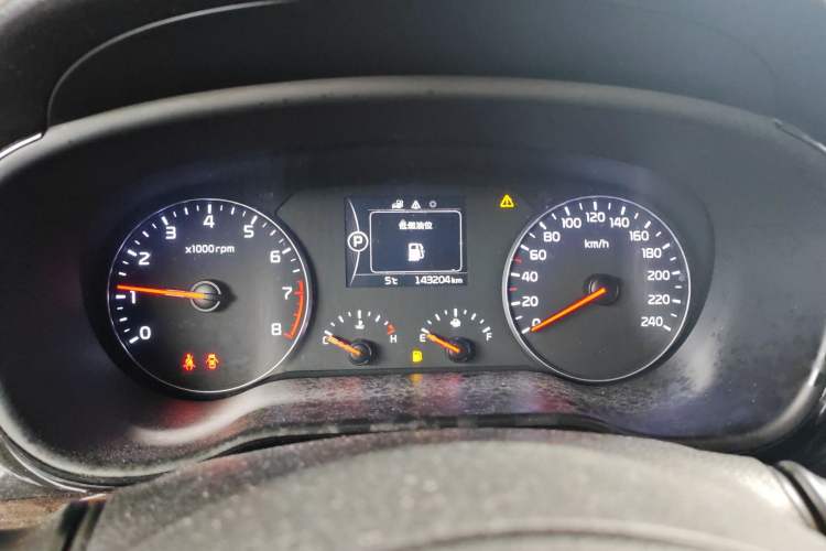 Used Kia K4 2015 1.8L Automatic GLS Special Instrument Cluster