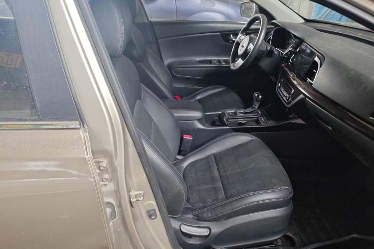 Used Kia K4 2015 1.8L Automatic GLS Special Right Front Seat
