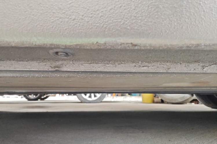 Used Kia K4 2015 1.8L Automatic GLS Special Right Side Sill