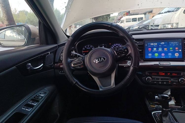 Used Kia K4 2015 1.8L Automatic GLS Special Steering Wheel