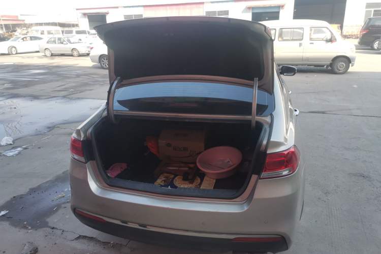 Used Kia K4 2015 1.8L Automatic GLS Special Trunk