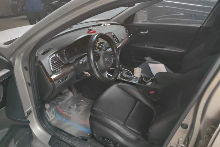 Used Kia K4 2015 1.8L Automatic GLS Special Driver Seat