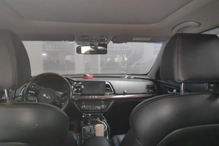 Used Kia K4 2015 1.8L Automatic GLS Special Headliner