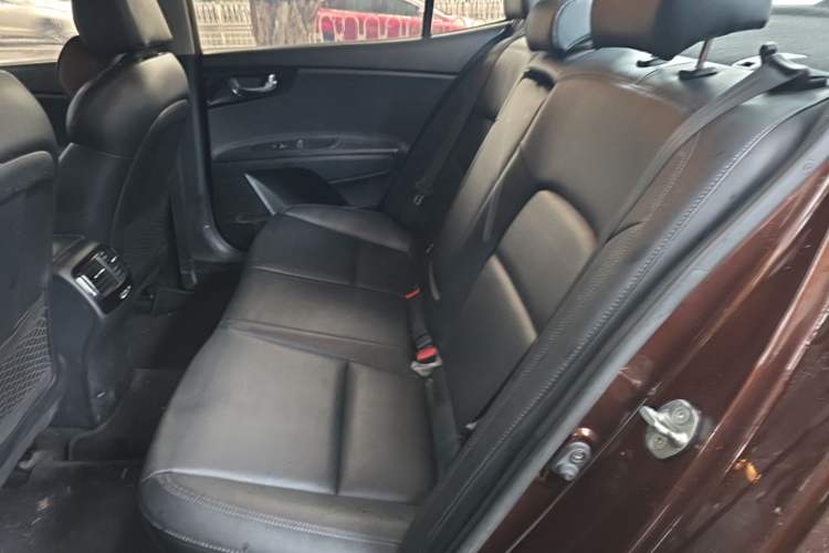Used Kia K4 2015 1.8L Automatic GLS Special Left Rear Seat