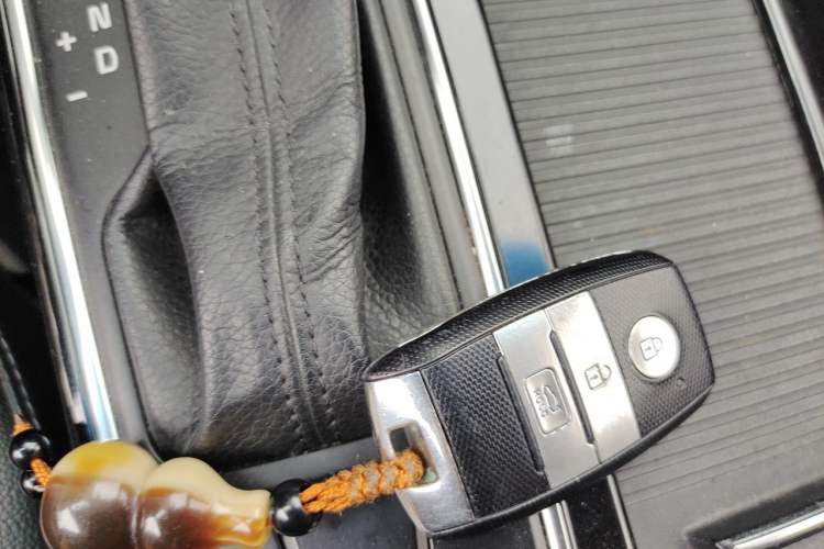 Used Kia K4 2015 1.8L Automatic GLS Special Vehicle Key