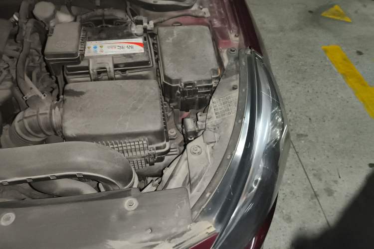 Used Kia K4 2015 1.8L Automatic GLS Special Engine Bay Left