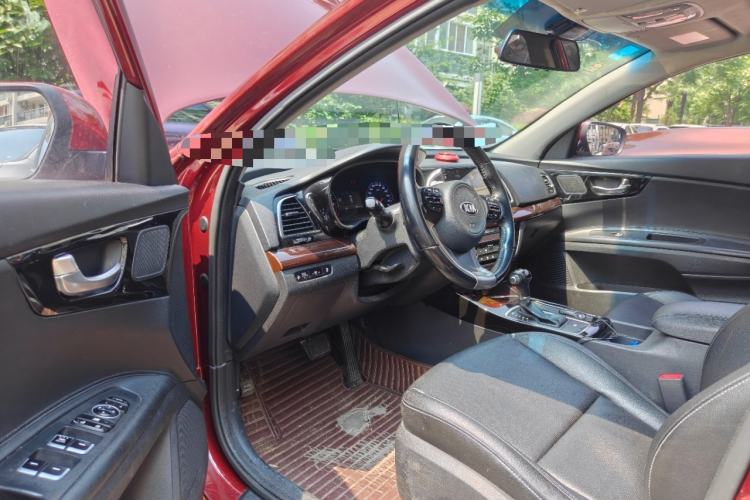 Used Kia K4 2015 1.8L Automatic DLX Special Interior 3