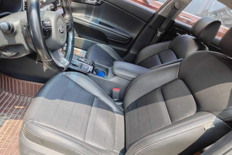 Used Kia K4 2015 1.8L Automatic DLX Special Left Front Seat