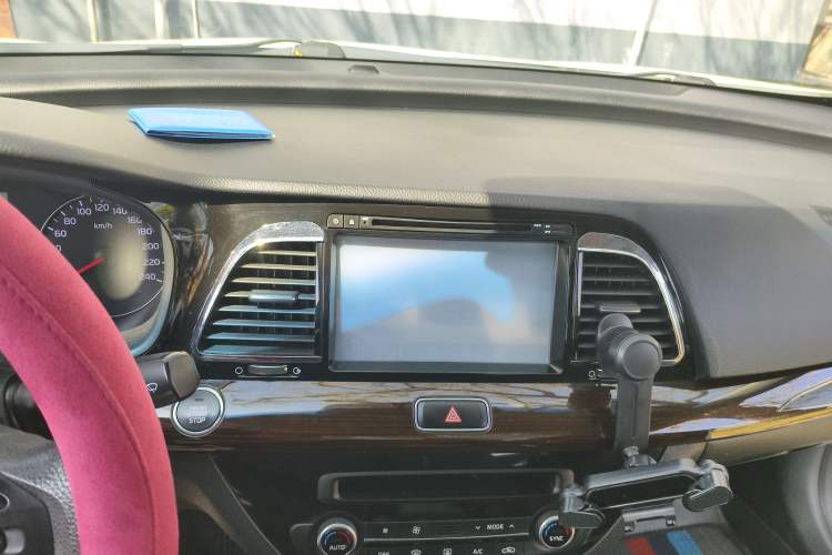 Used Kia K4 2015 1.8L Automatic GLS Special Audio And AC Panel