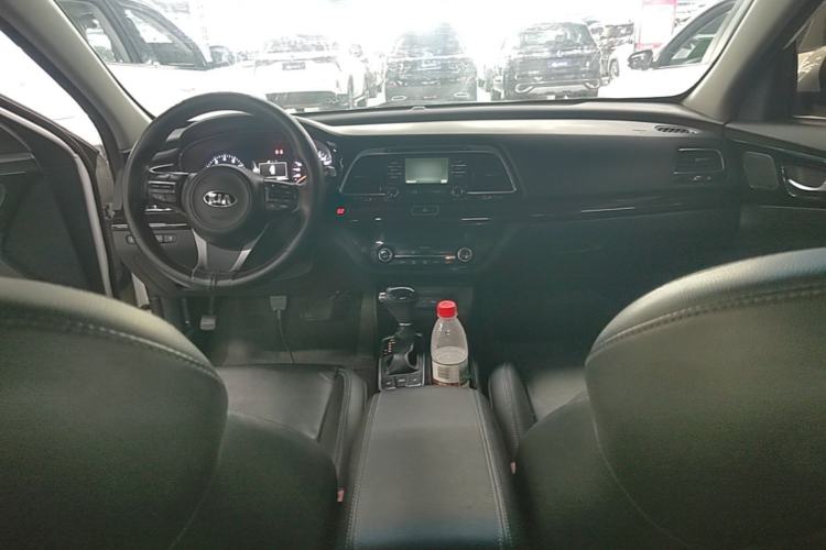 Used Kia K4 2015 1.8L Automatic DLX Special Center Console