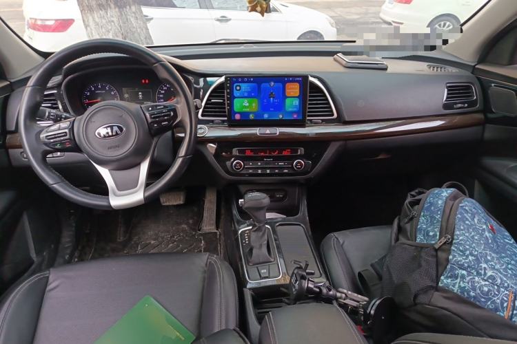 Used Kia K4 2015 1.8L Automatic DLX Special Center Console