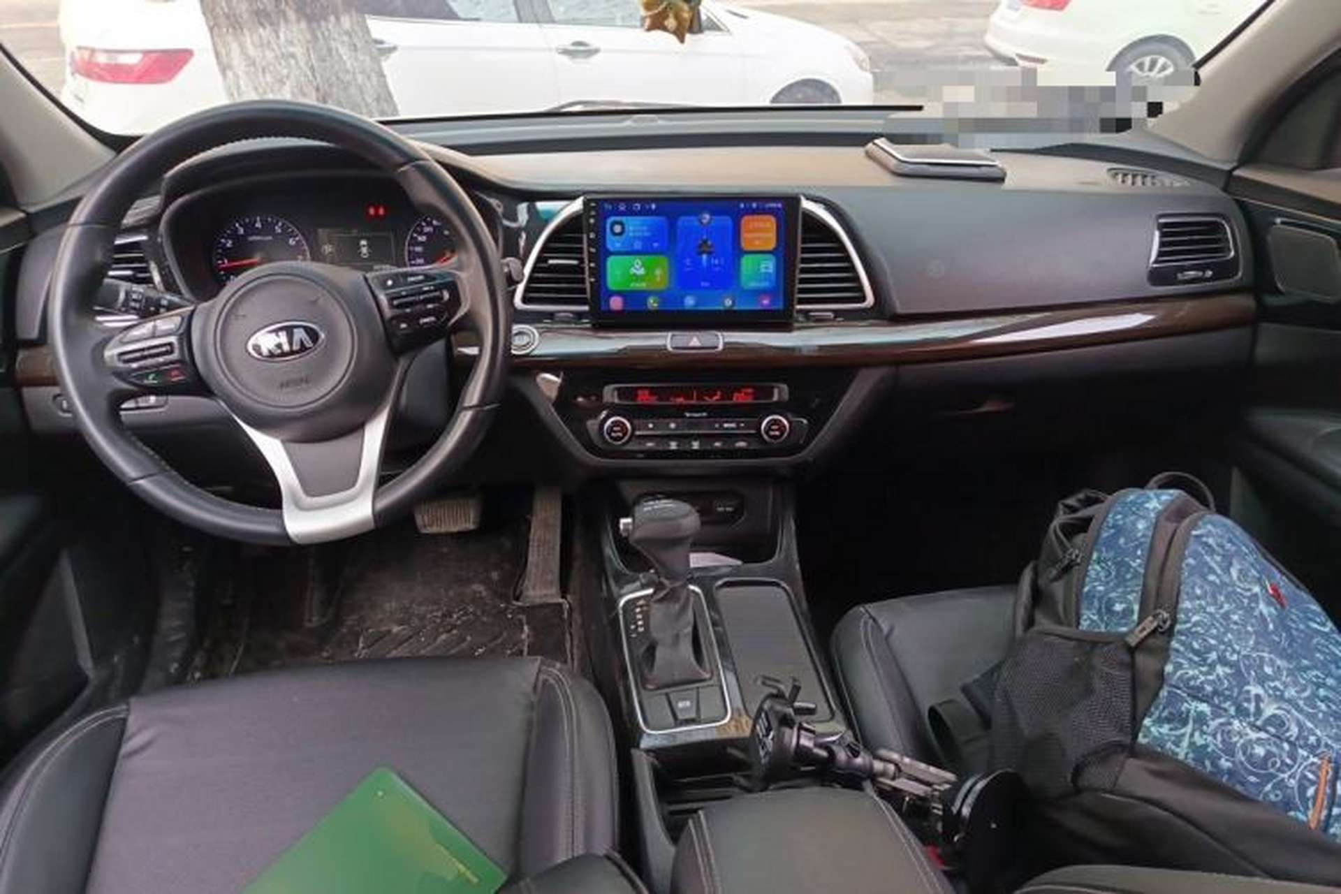Used Kia K4 2015 1.8L Automatic DLX Special Center Console