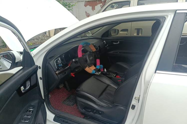 Used Kia K4 2015 1.8L Automatic GLS Special Driver Seat