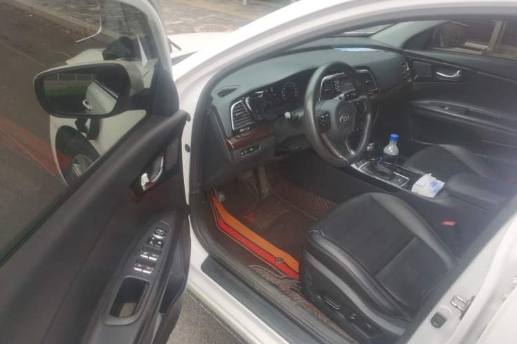 Used Kia K4 2015 1.8L Automatic GLS Special Driver Seat