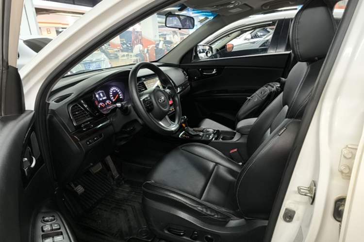 Used Kia K4 2015 1.8L Automatic GLS Special Driver Seat