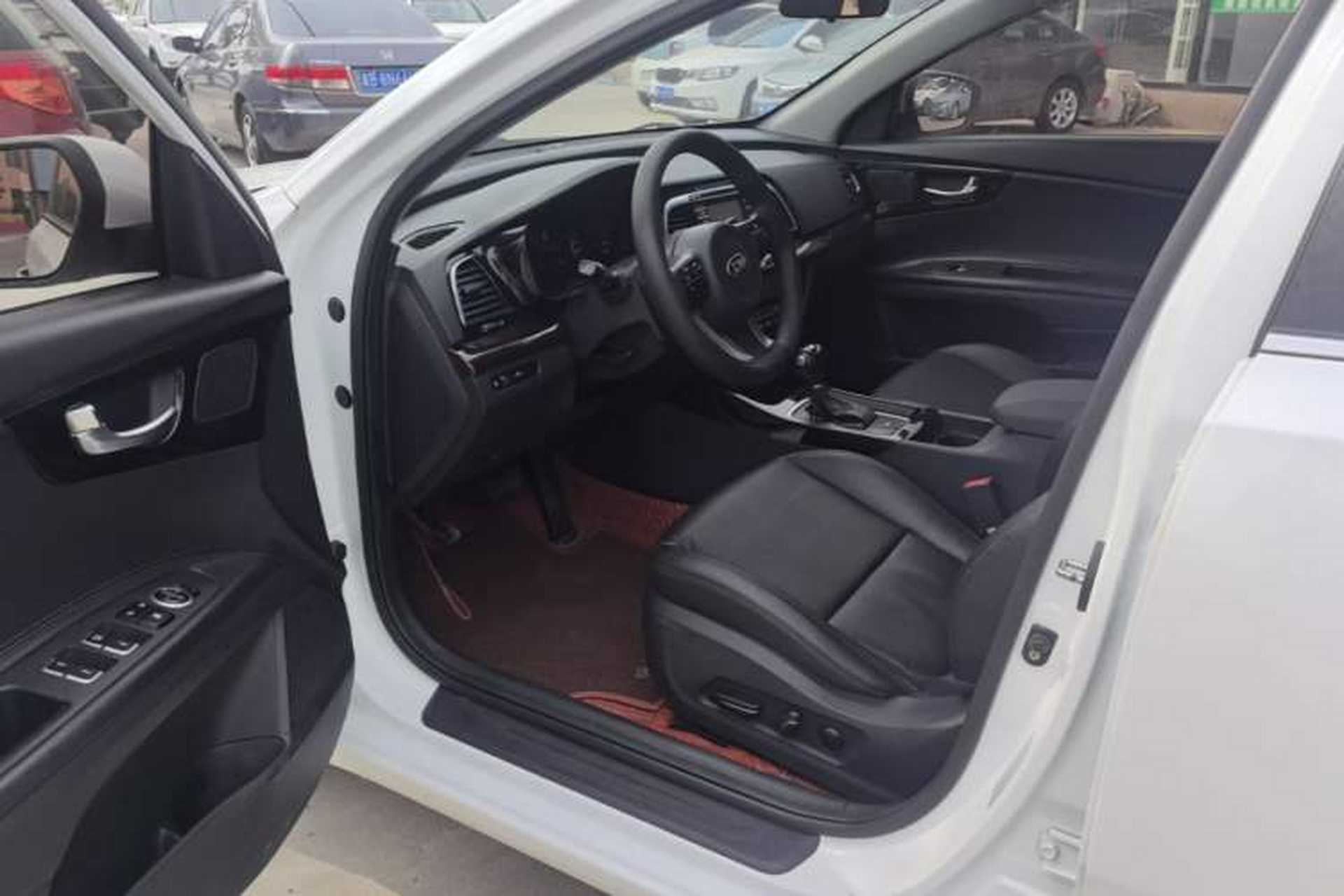 Used Kia K4 2015 1.8L Automatic GLS Special Driver Seat