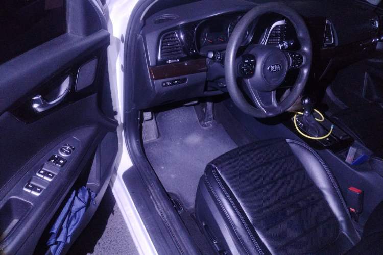 Used Kia K4 2015 1.8L Automatic GLS Special Driver Seat