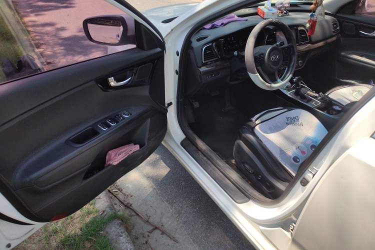 Used Kia K4 2015 1.8L Automatic GLS Special Driver Seat