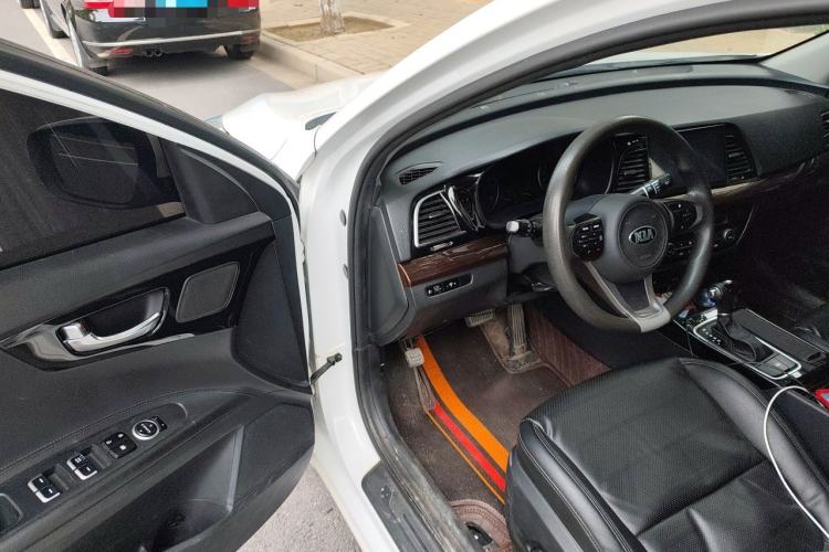 Used Kia K4 2015 1.8L Automatic GLS Special Driver Seat